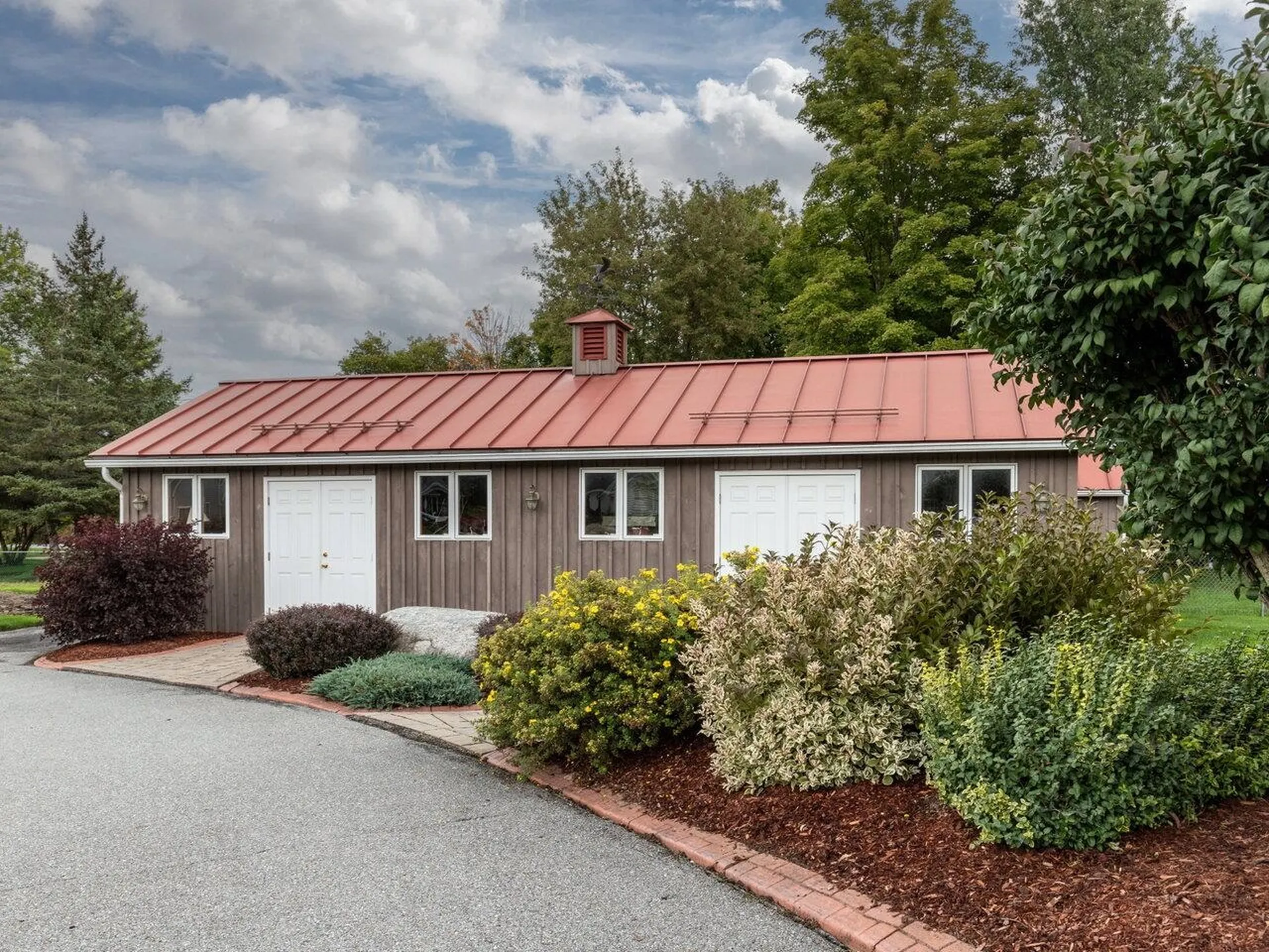 651 Falls Road Shelburne VT 05482