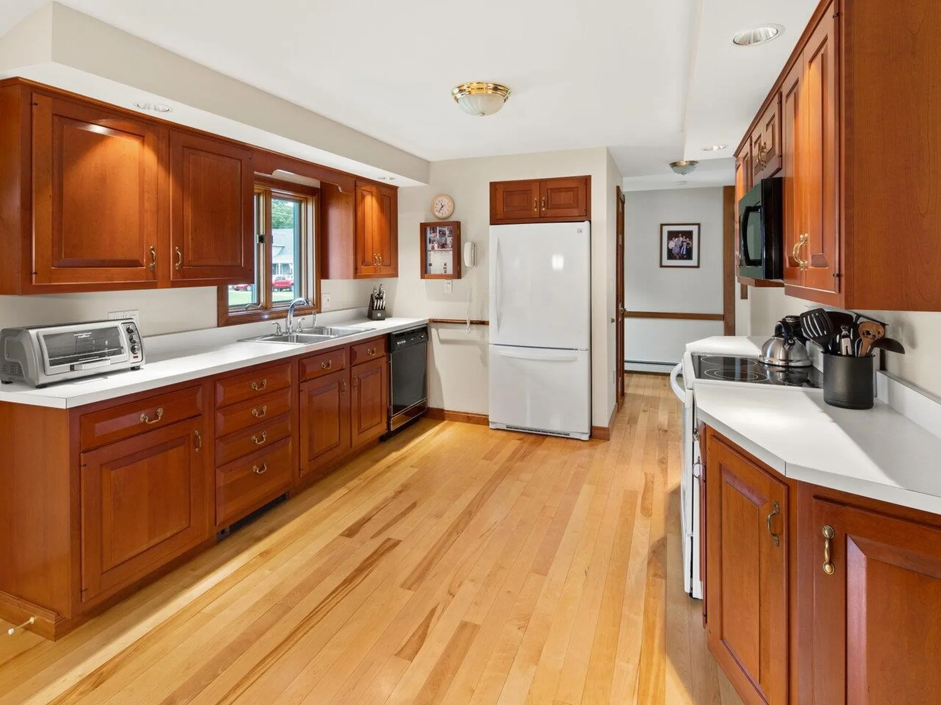 651 Falls Road Shelburne VT 05482