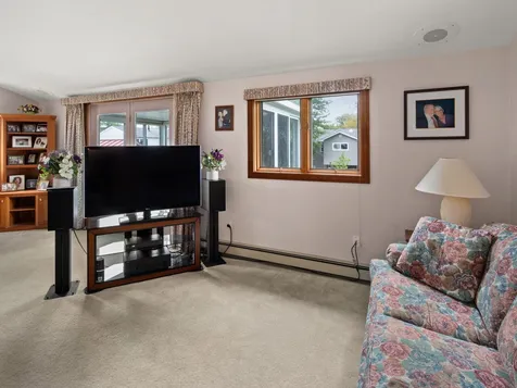 651 Falls Road Shelburne VT 05482