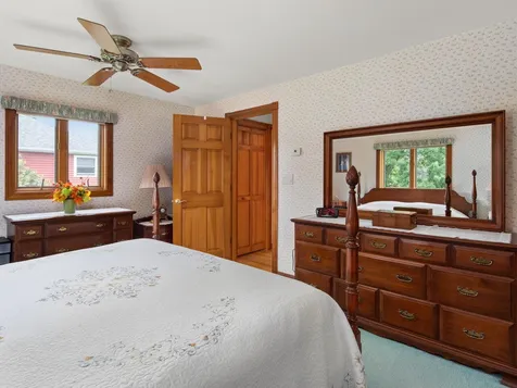 651 Falls Road Shelburne VT 05482