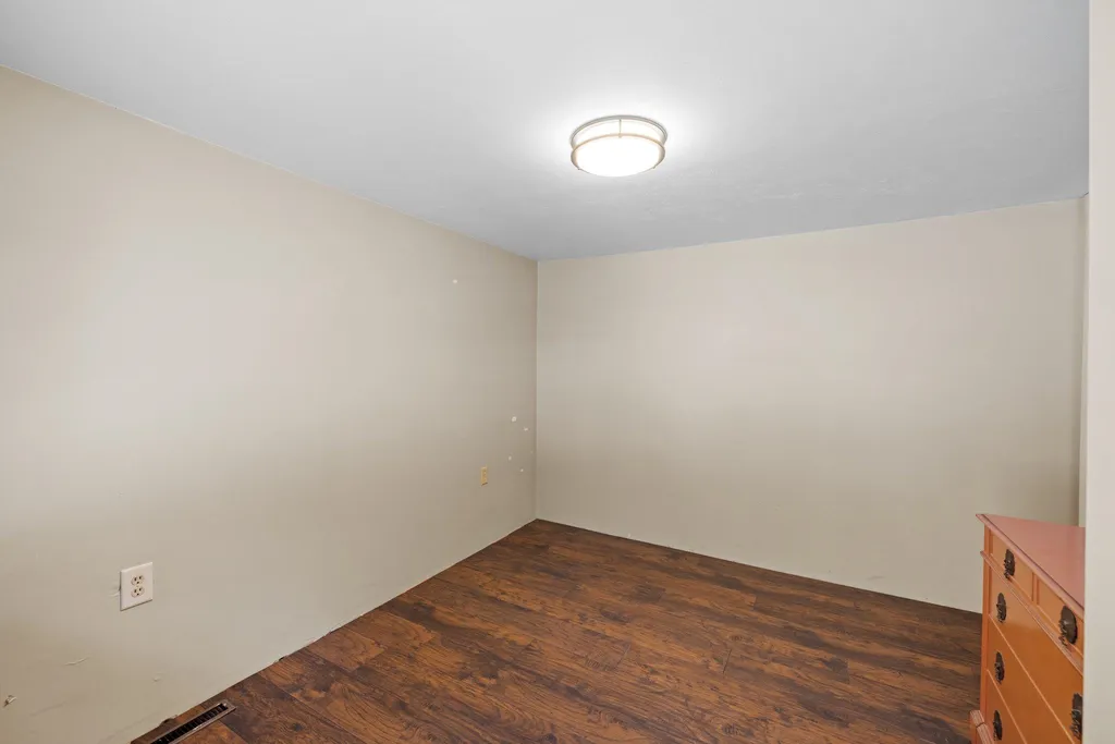 130 Thompson Street Ashland NH 03217