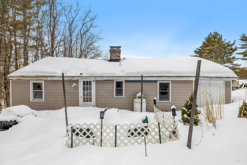 130 Thompson Street Ashland NH 03217
