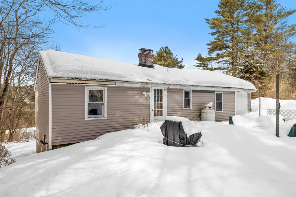 130 Thompson Street Ashland NH 03217
