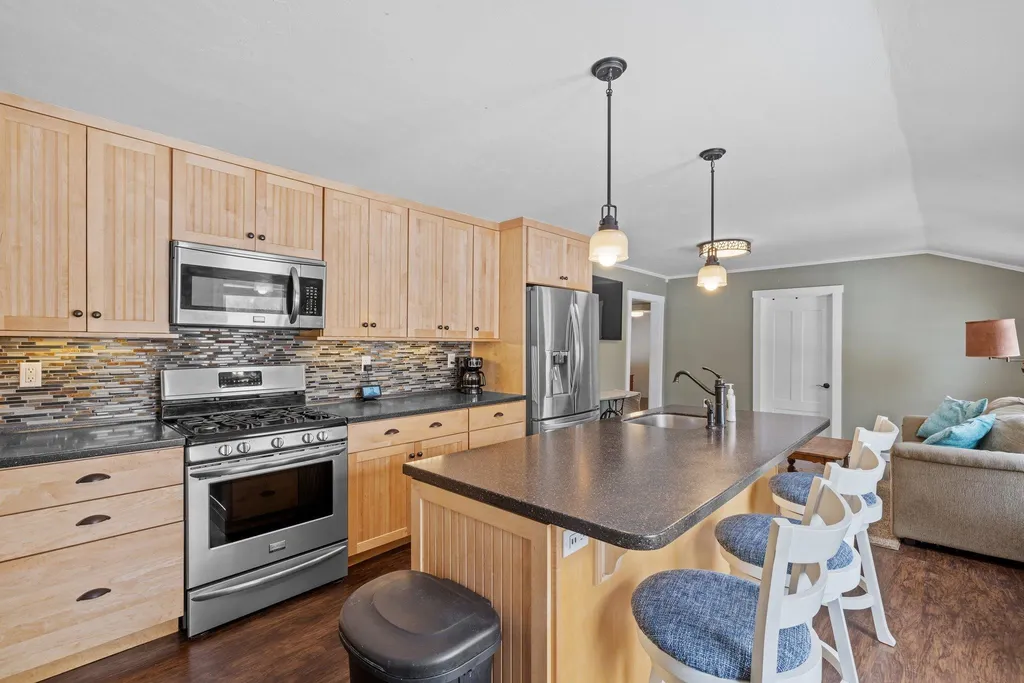 130 Thompson Street Ashland NH 03217