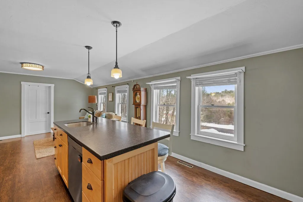 130 Thompson Street Ashland NH 03217