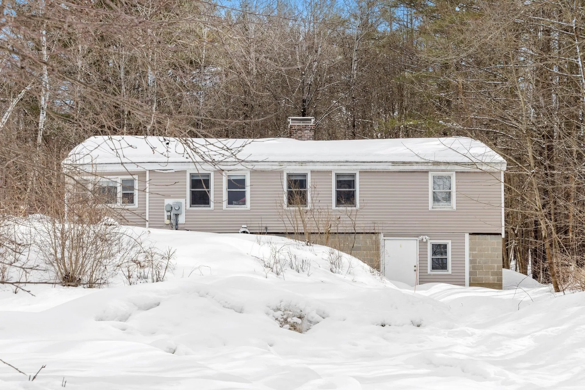 130 Thompson Street Ashland NH 03217