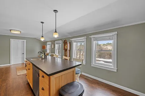 130 Thompson Street Ashland NH 03217