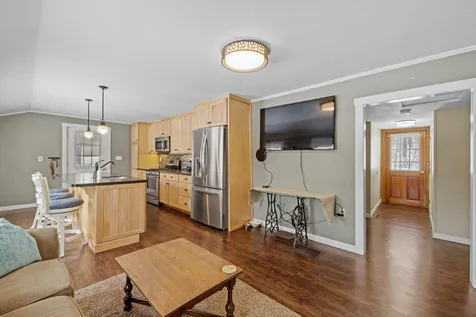 130 Thompson Street Ashland NH 03217