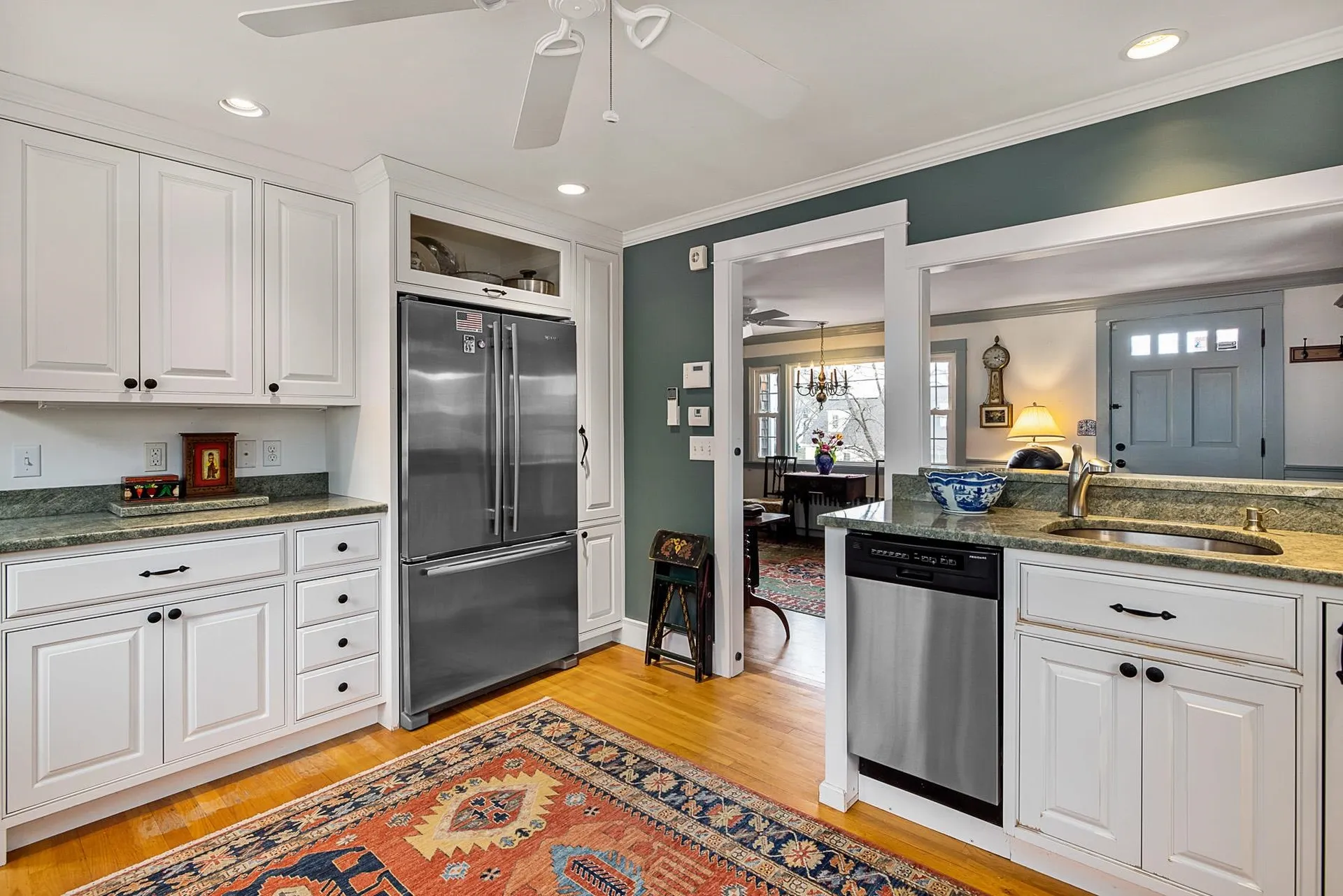 7 Piscataqua Street New Castle NH 03854