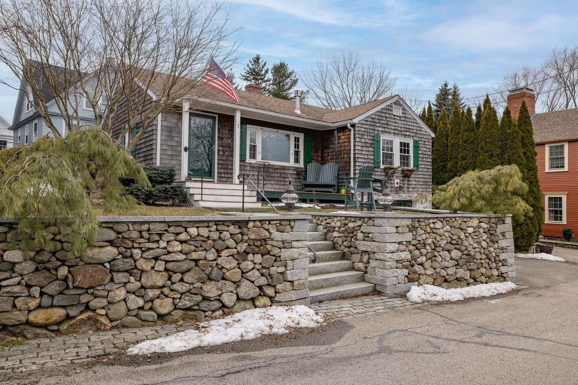 7 Piscataqua Street New Castle NH 03854