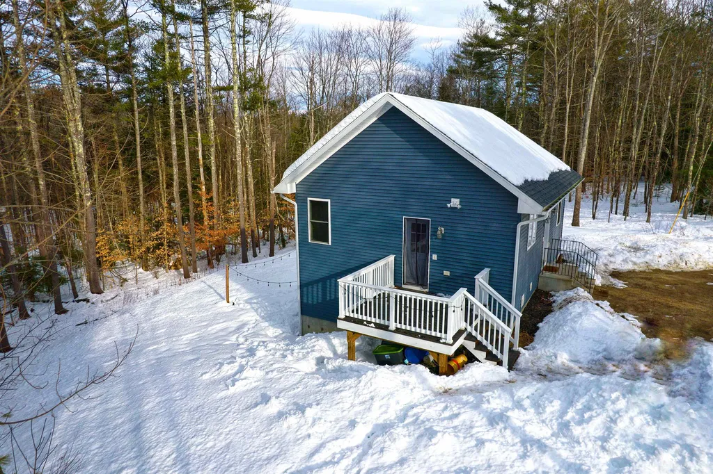69 Parker Mountain Road Strafford NH 03884