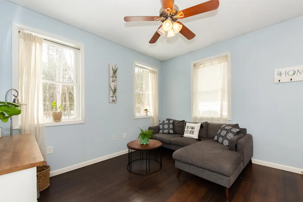 69 Parker Mountain Road Strafford NH 03884