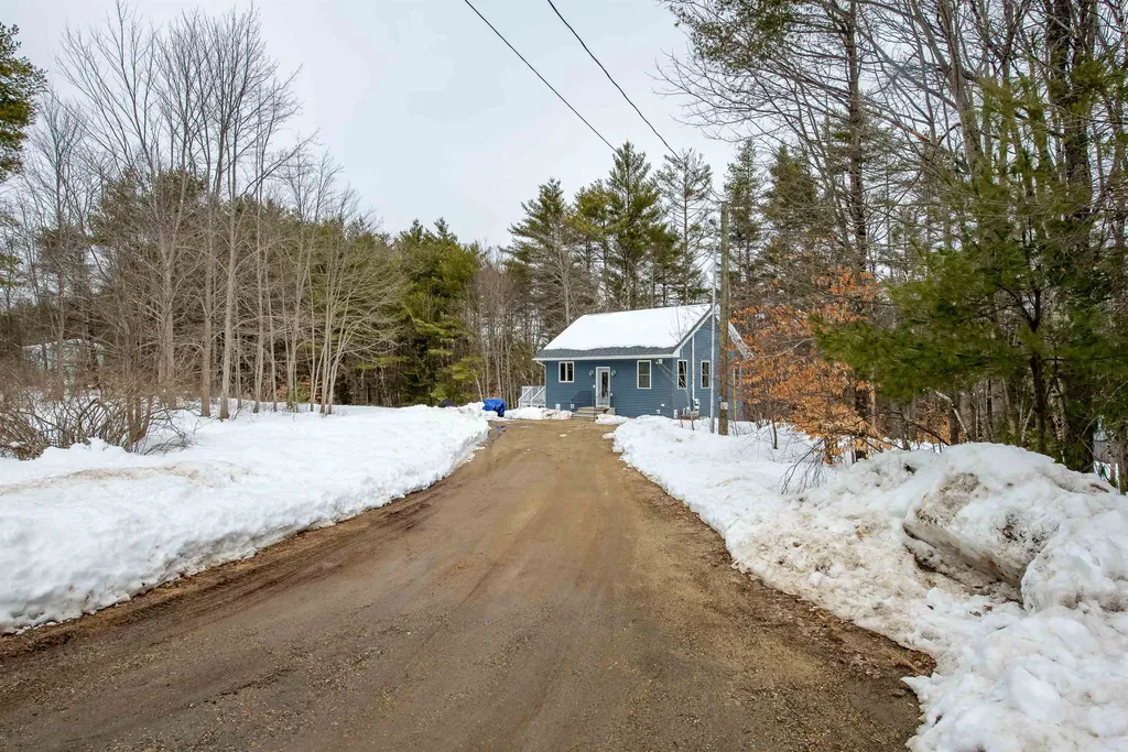 69 Parker Mountain Road Strafford NH 03884