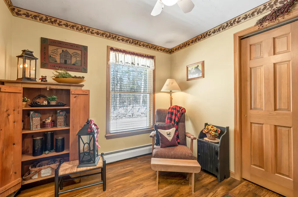 15 Friar Tuck Way Wolfeboro NH 03894