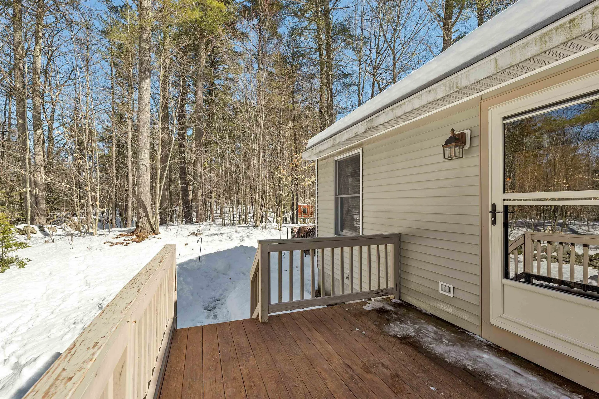 15 Friar Tuck Way Wolfeboro NH 03894