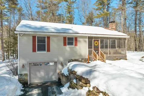 15 Friar Tuck Way Wolfeboro NH 03894