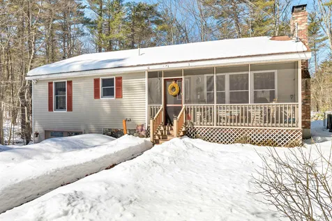15 Friar Tuck Way Wolfeboro NH 03894