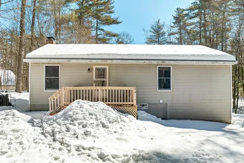 15 Friar Tuck Way Wolfeboro NH 03894