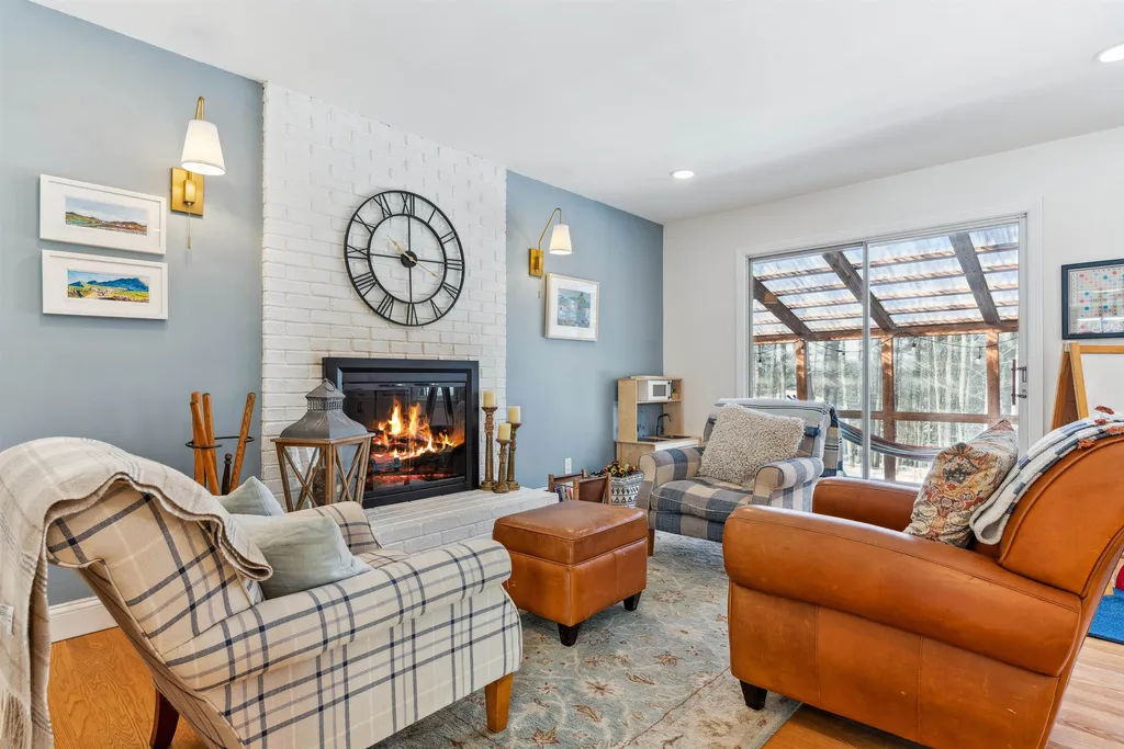 11 Haskins Road Hanover NH 03755