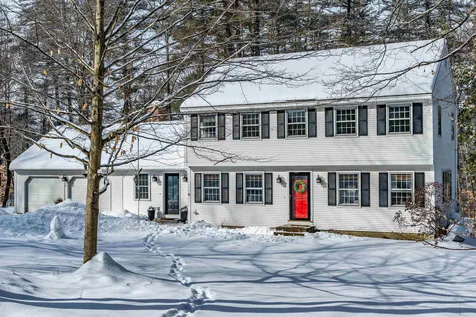 11 Haskins Road Hanover NH 03755