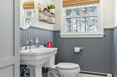 11 Haskins Road Hanover NH 03755