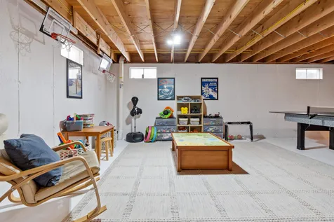11 Haskins Road Hanover NH 03755