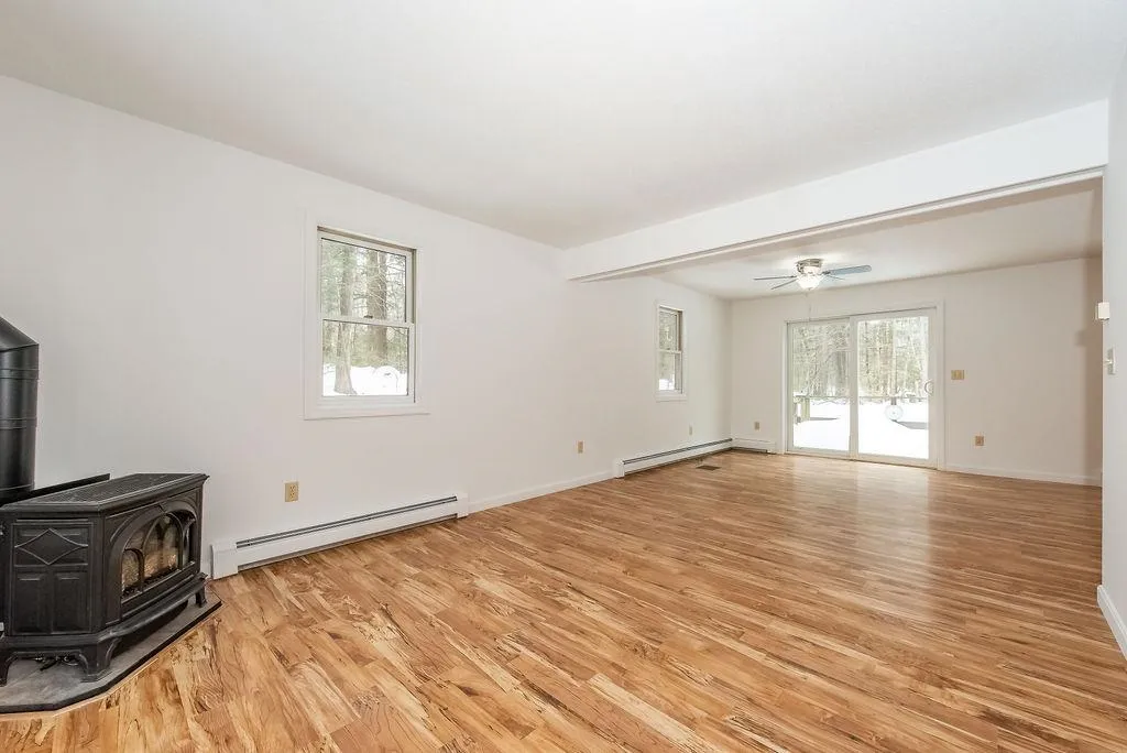 127 Chesley Drive Barrington NH 03825