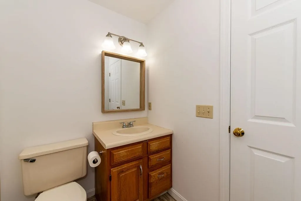 127 Chesley Drive Barrington NH 03825
