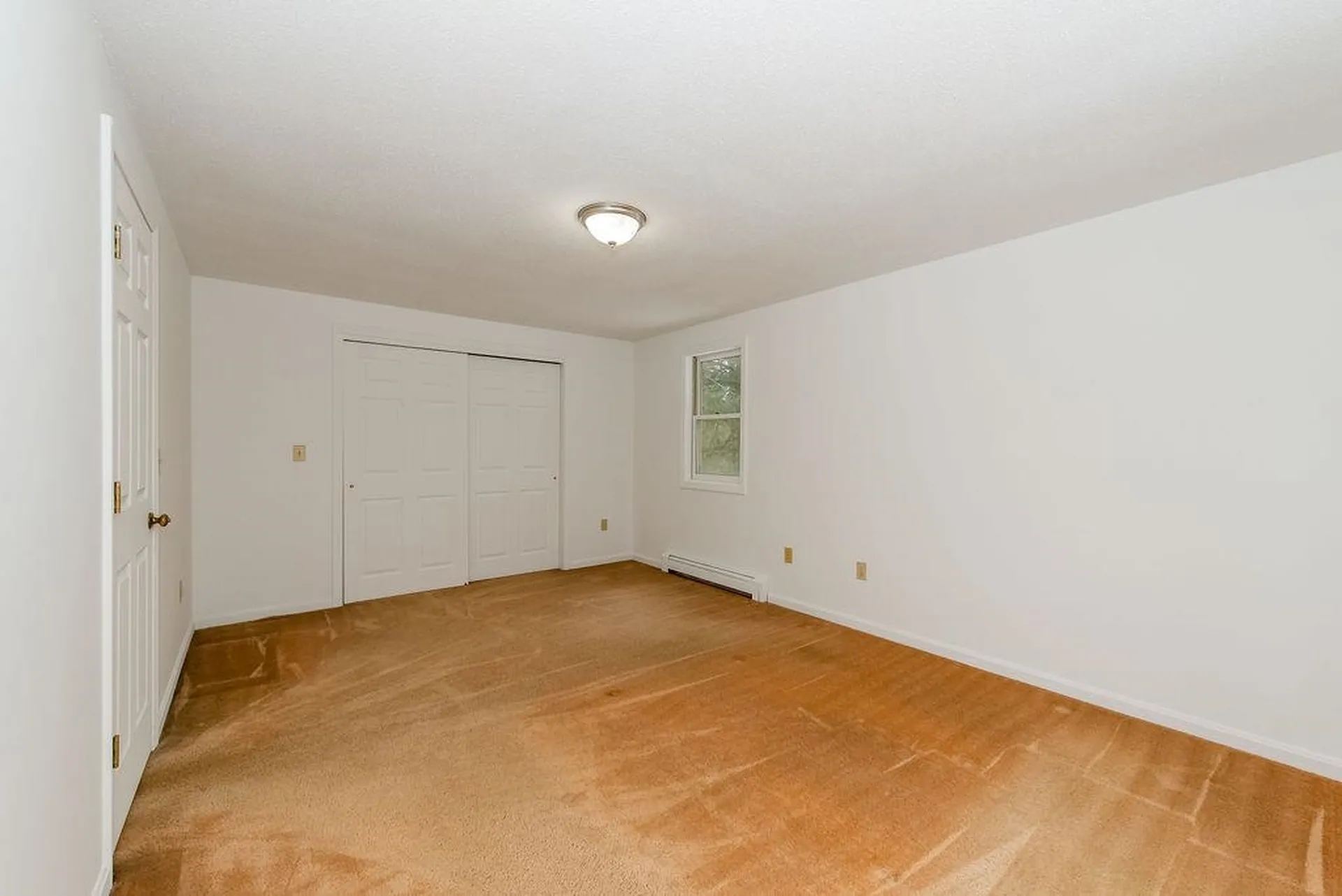 127 Chesley Drive Barrington NH 03825