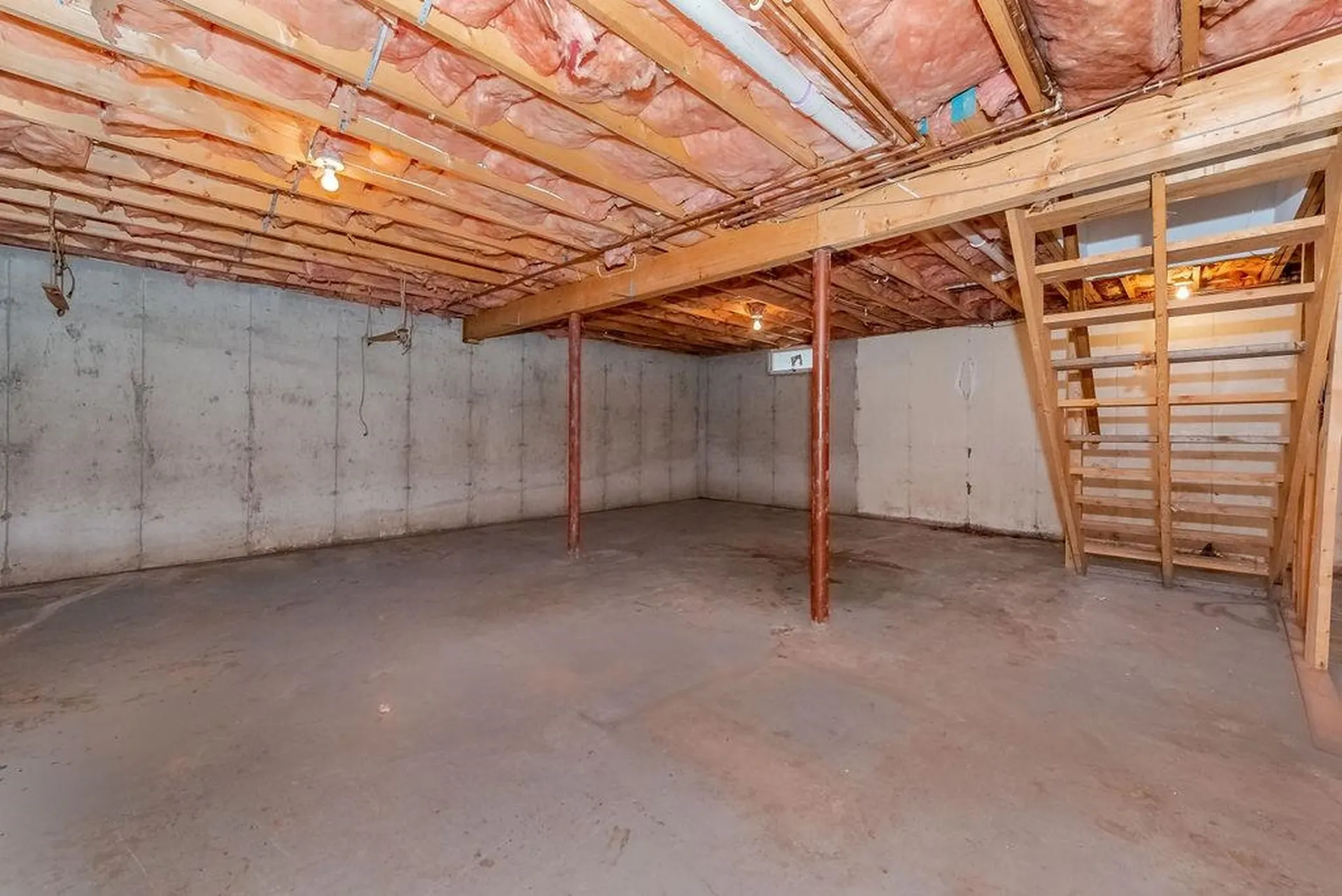 127 Chesley Drive Barrington NH 03825