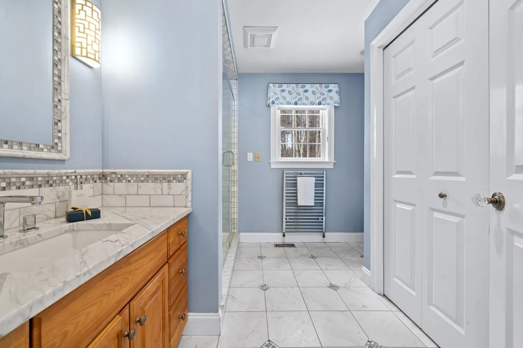 15 Arlington Drive Dover NH 03820