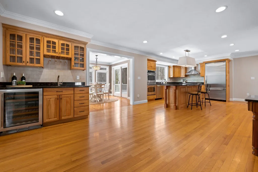 15 Arlington Drive Dover NH 03820