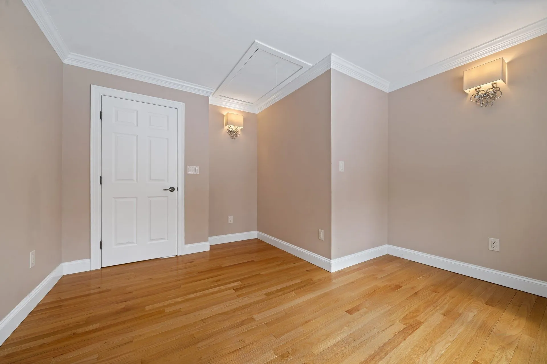 15 Arlington Drive Dover NH 03820