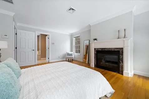 15 Arlington Drive Dover NH 03820