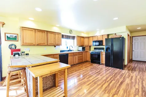 80 Center Road Milford NH 03055