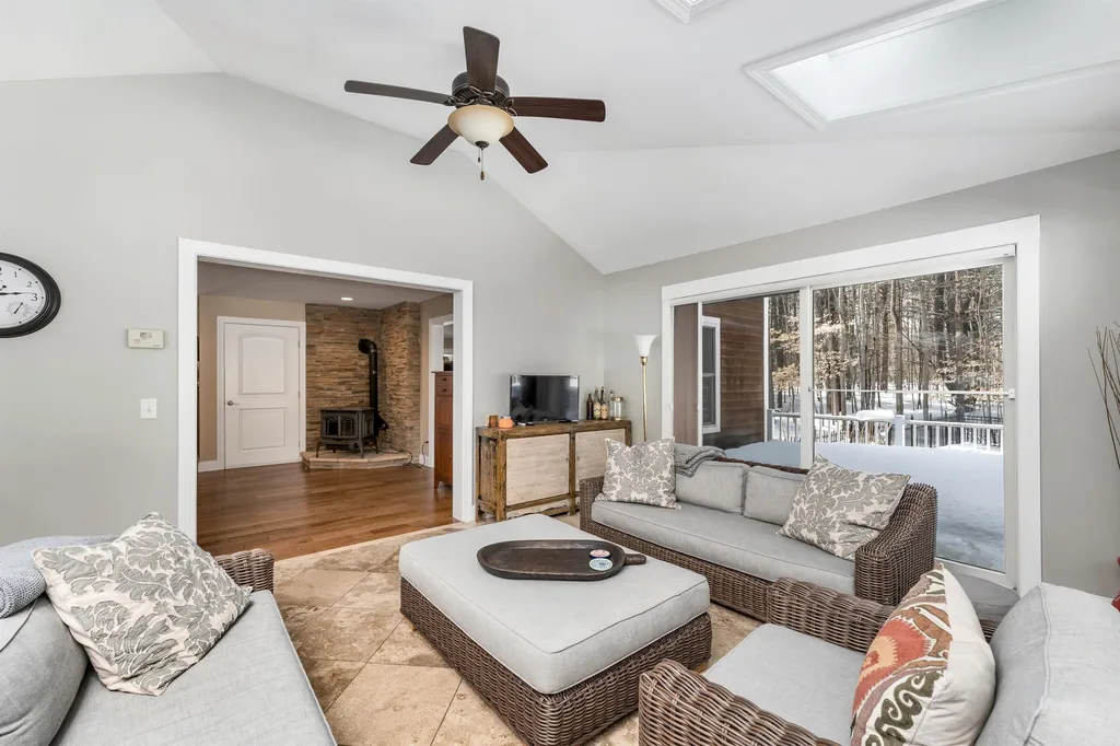 11 Sturrock Place Gilford NH 03249