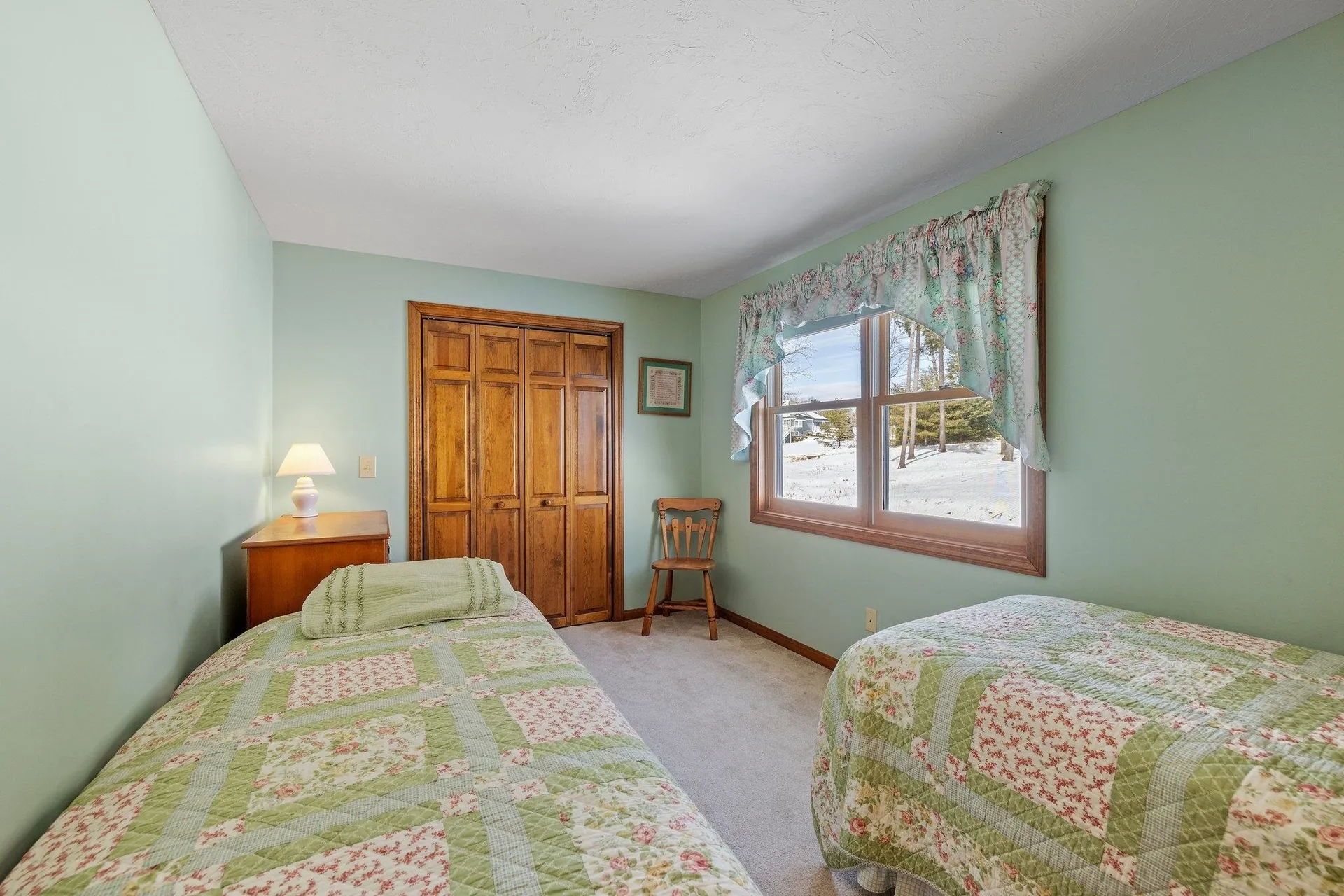 22 Mohawk Trail Bridgewater NH 03222