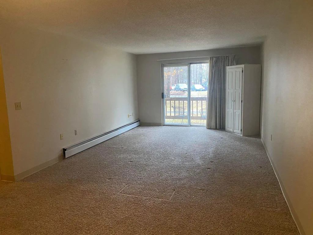 37 Alice Drive Concord NH 03303