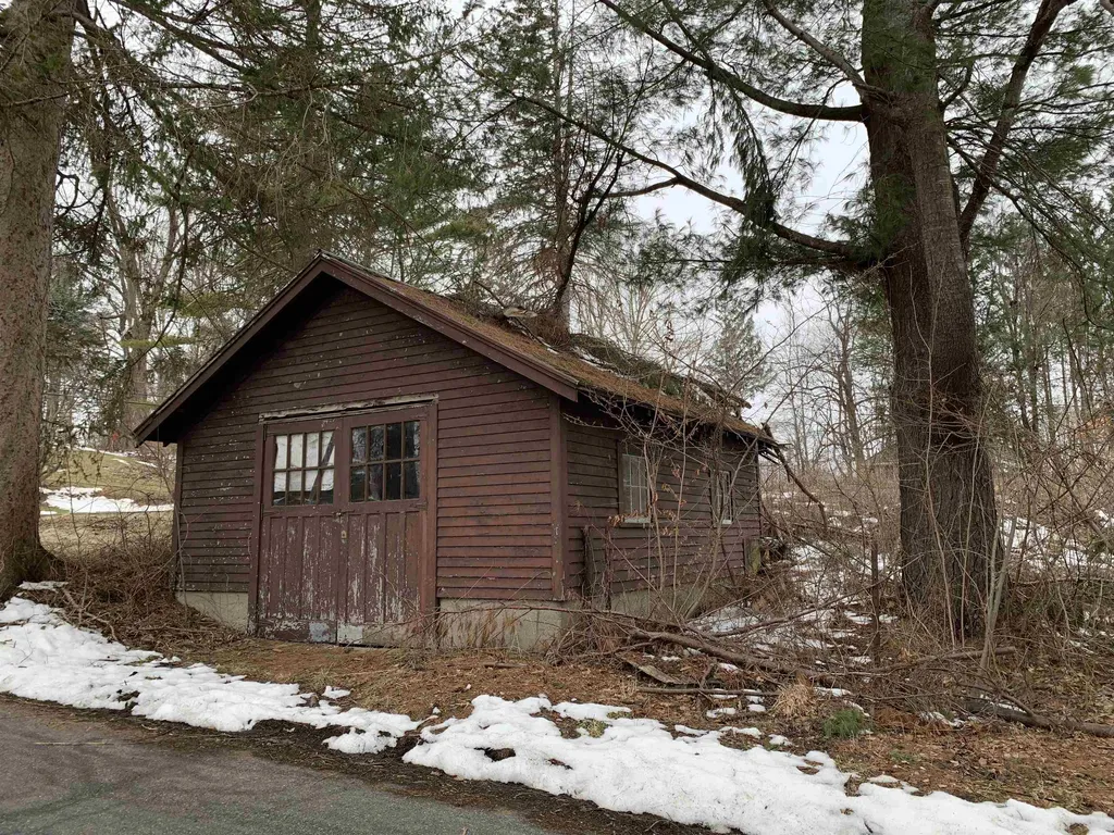 240 Grandview Street Bennington VT 05201