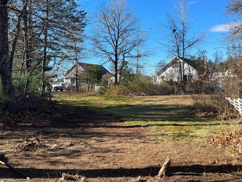 Kelwyn Drive Rollinsford NH 03869