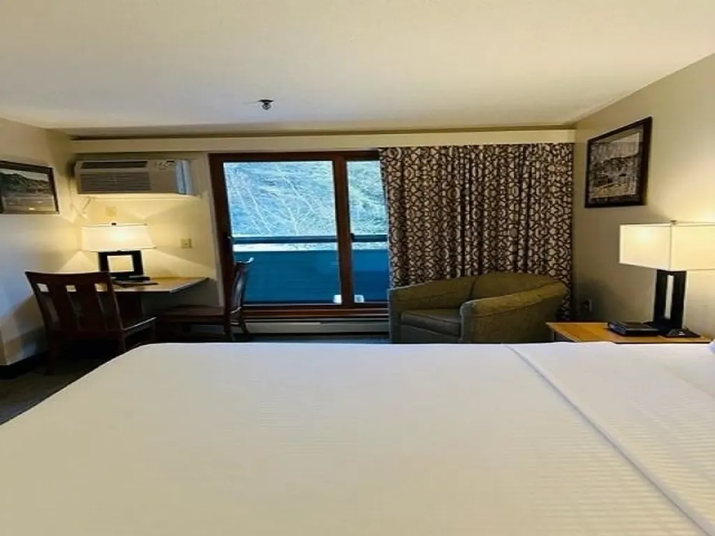 90 Loon Mountain Road Lincoln NH 03251