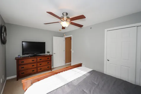 24 Dillon Way Laconia NH 03246