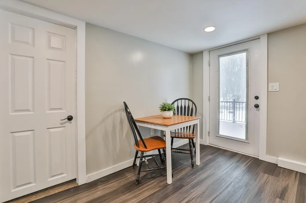 59 Oak Street Milford NH 03055