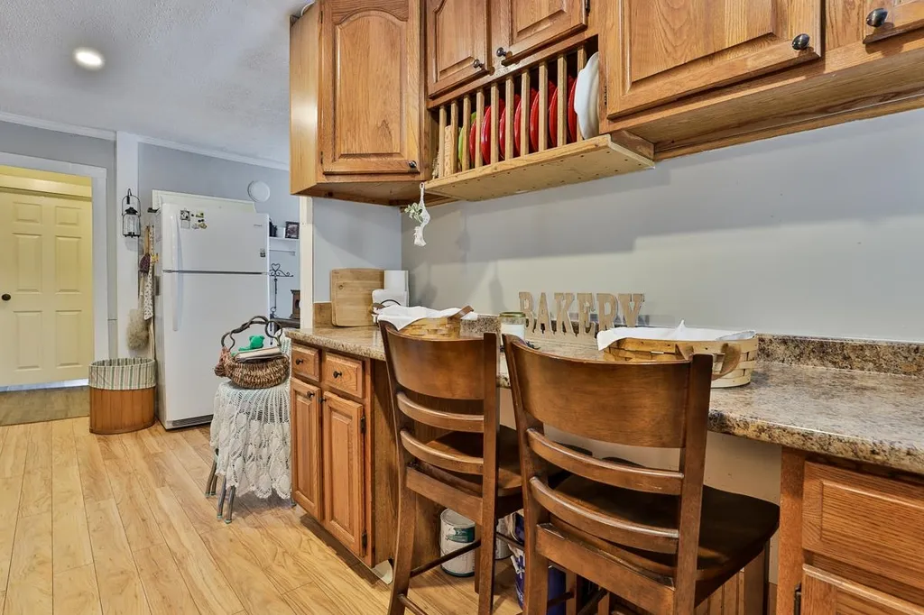 59 Oak Street Milford NH 03055