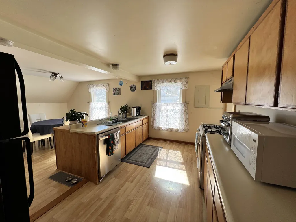 37 Winter Street Lebanon NH 03766