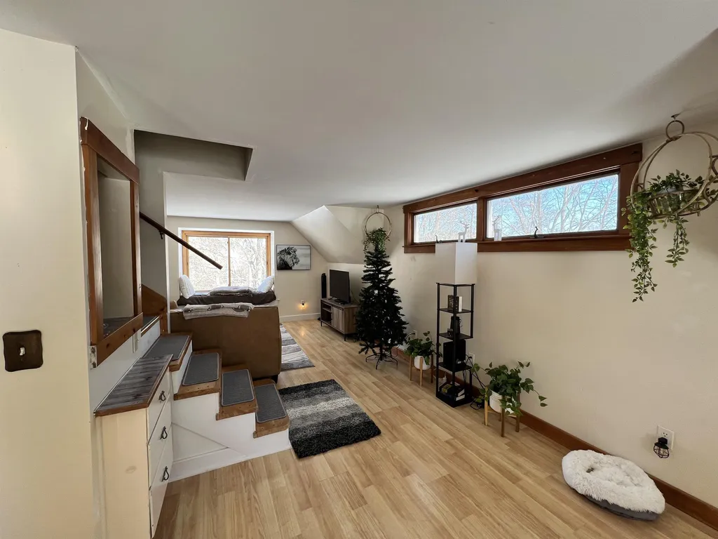 37 Winter Street Lebanon NH 03766