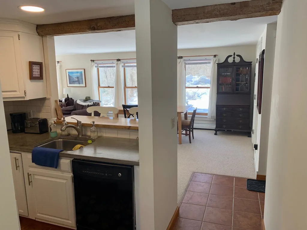 263 Carroll Road Fayston VT 05673