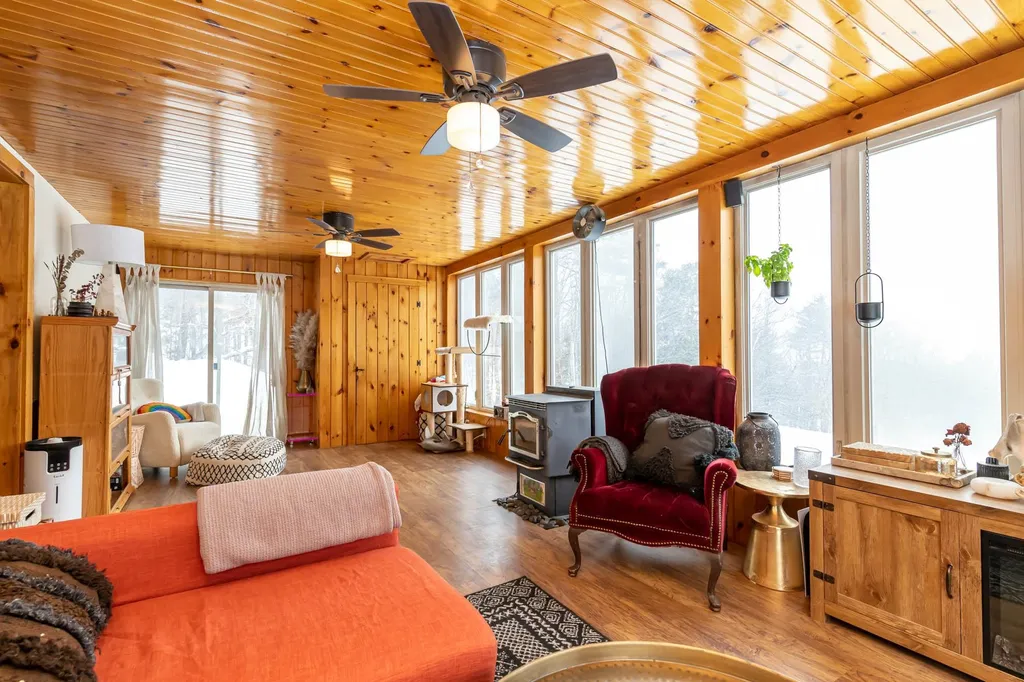 15 Manchester Drive Lebanon NH 03766