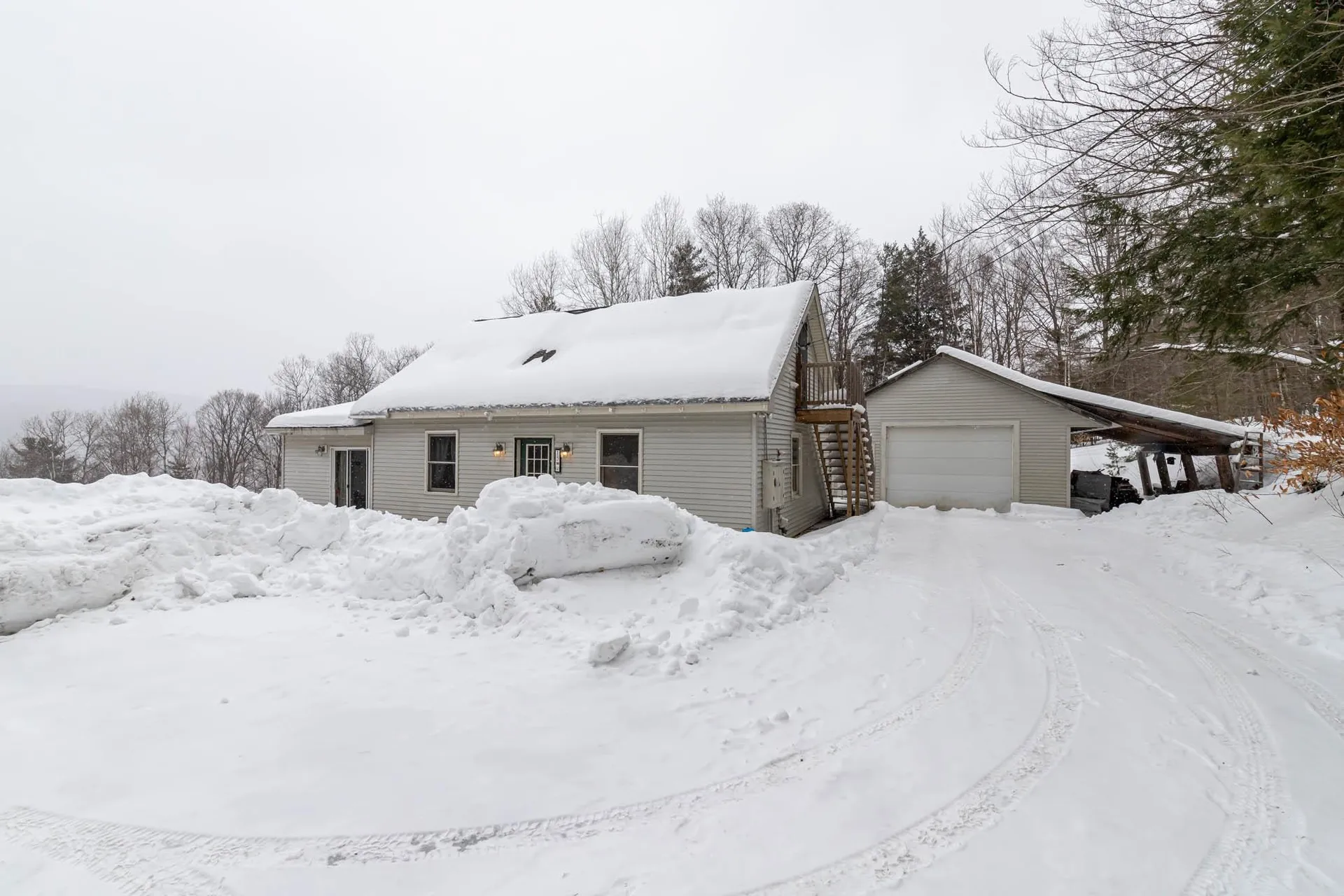 15 Manchester Drive Lebanon NH 03766