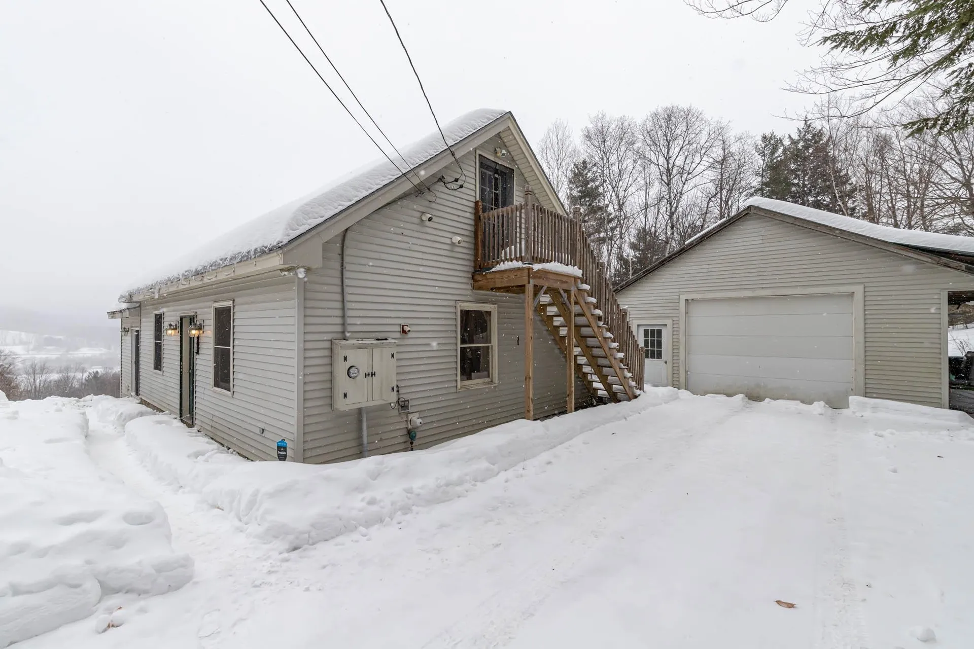 15 Manchester Drive Lebanon NH 03766